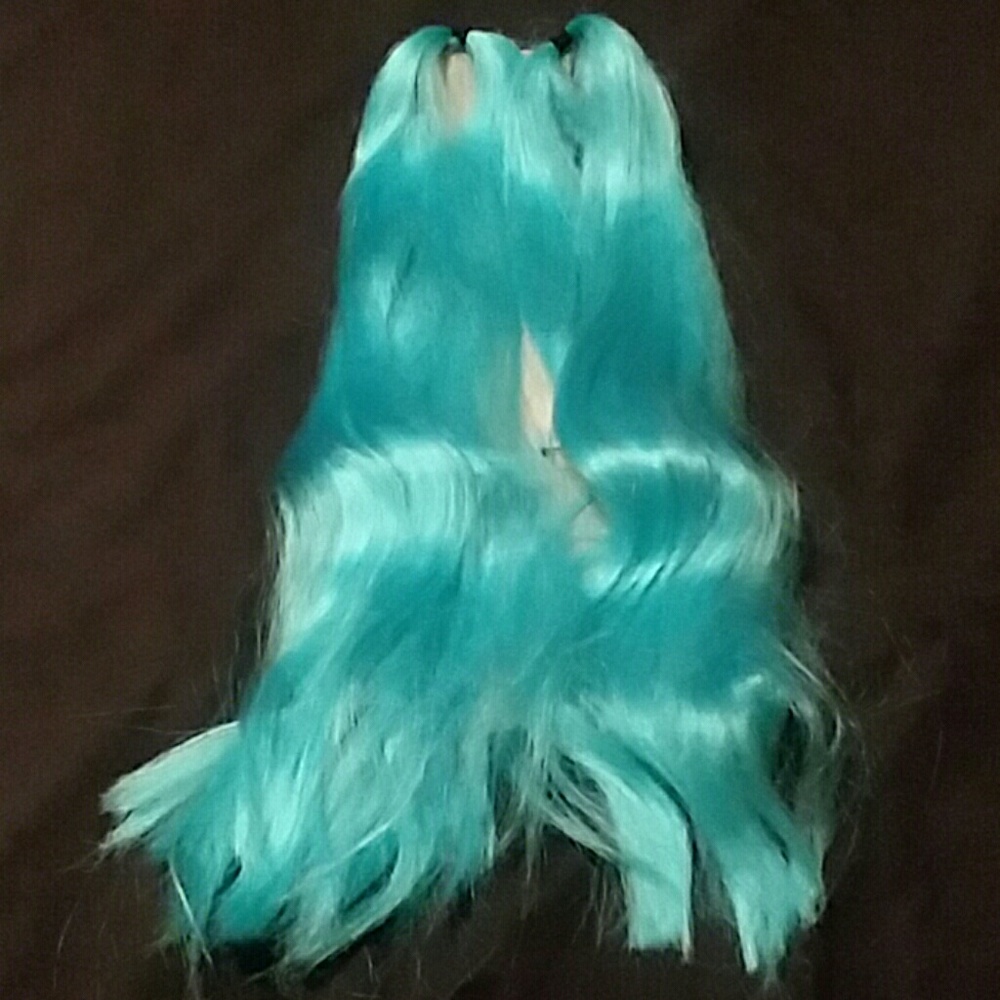 Anime acrylic ponytails